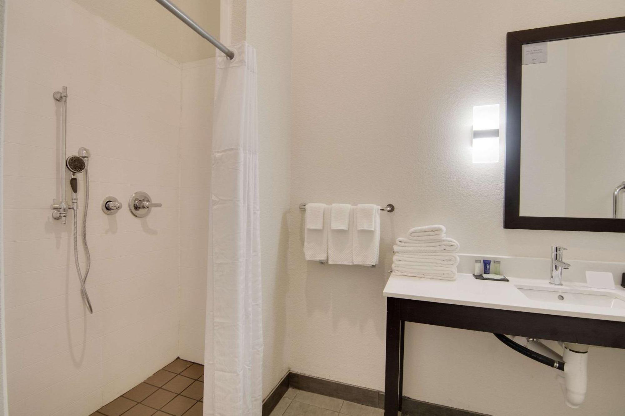 Sleep Inn Dallas Northwest - Irving Bagian luar foto